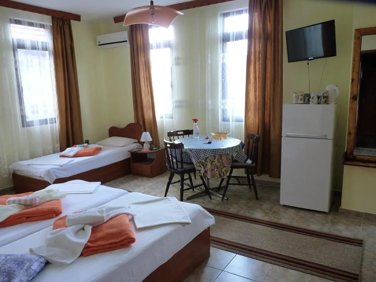 Guest House Zhelevi Sozopol 0*,  Bulgaria